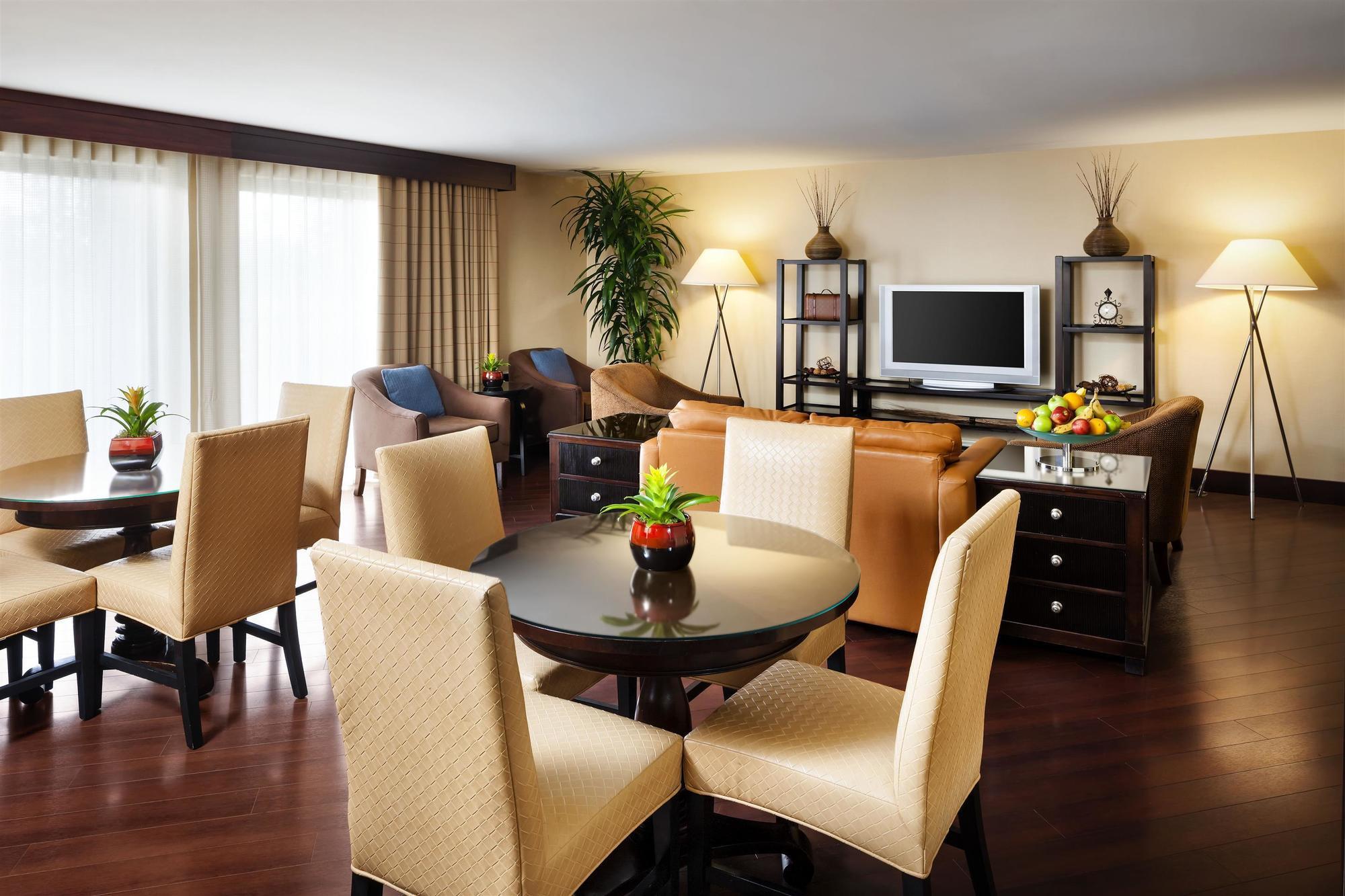 Sheraton Milwaukee Brookfield Zewnętrze zdjęcie