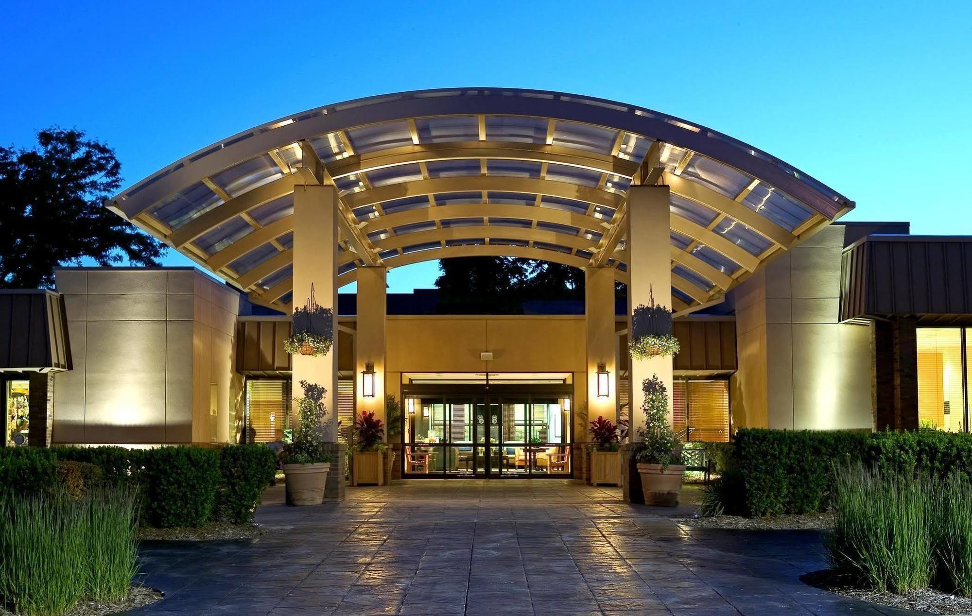 Sheraton Milwaukee Brookfield Zewnętrze zdjęcie