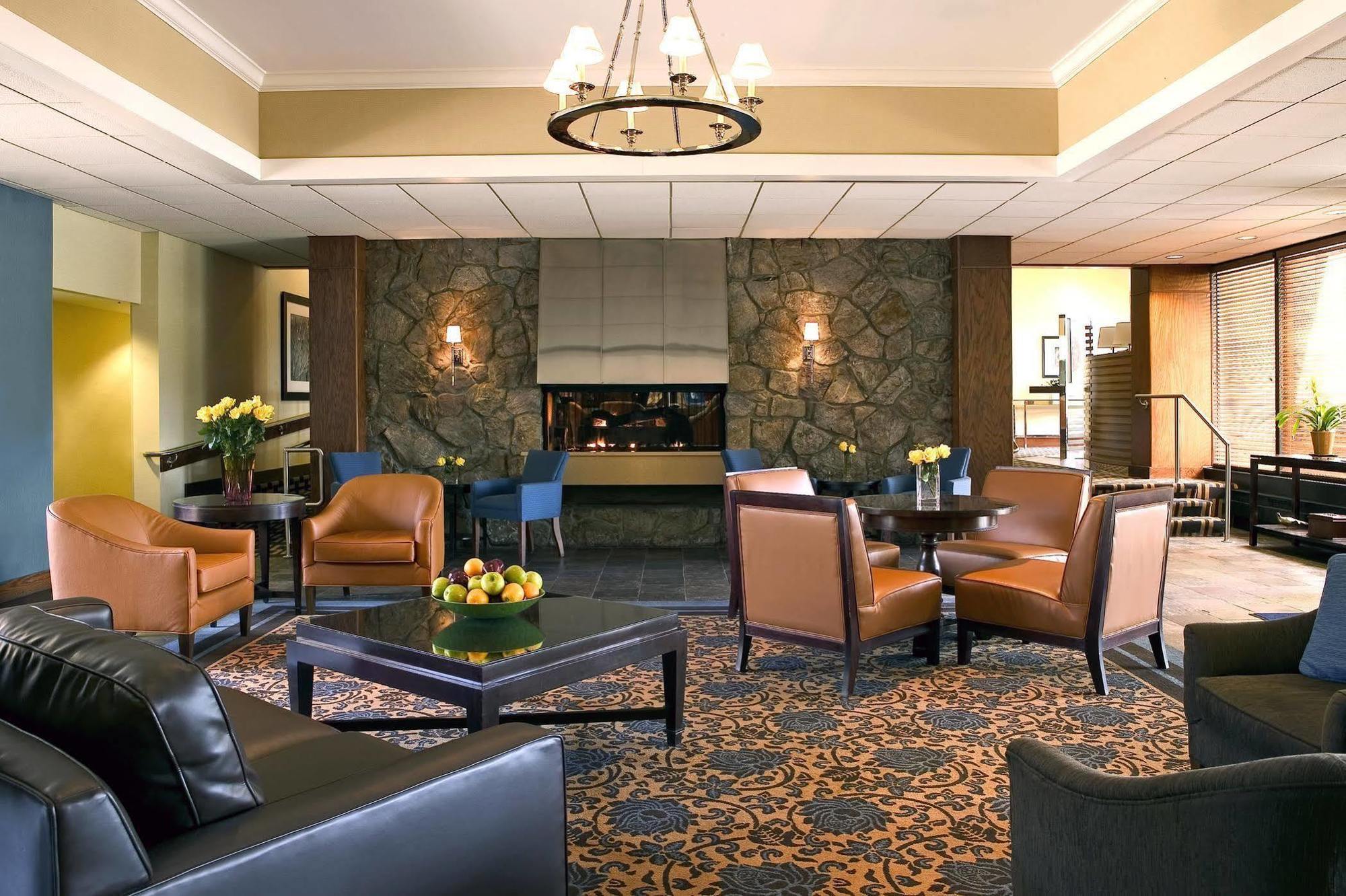 Sheraton Milwaukee Brookfield Zewnętrze zdjęcie