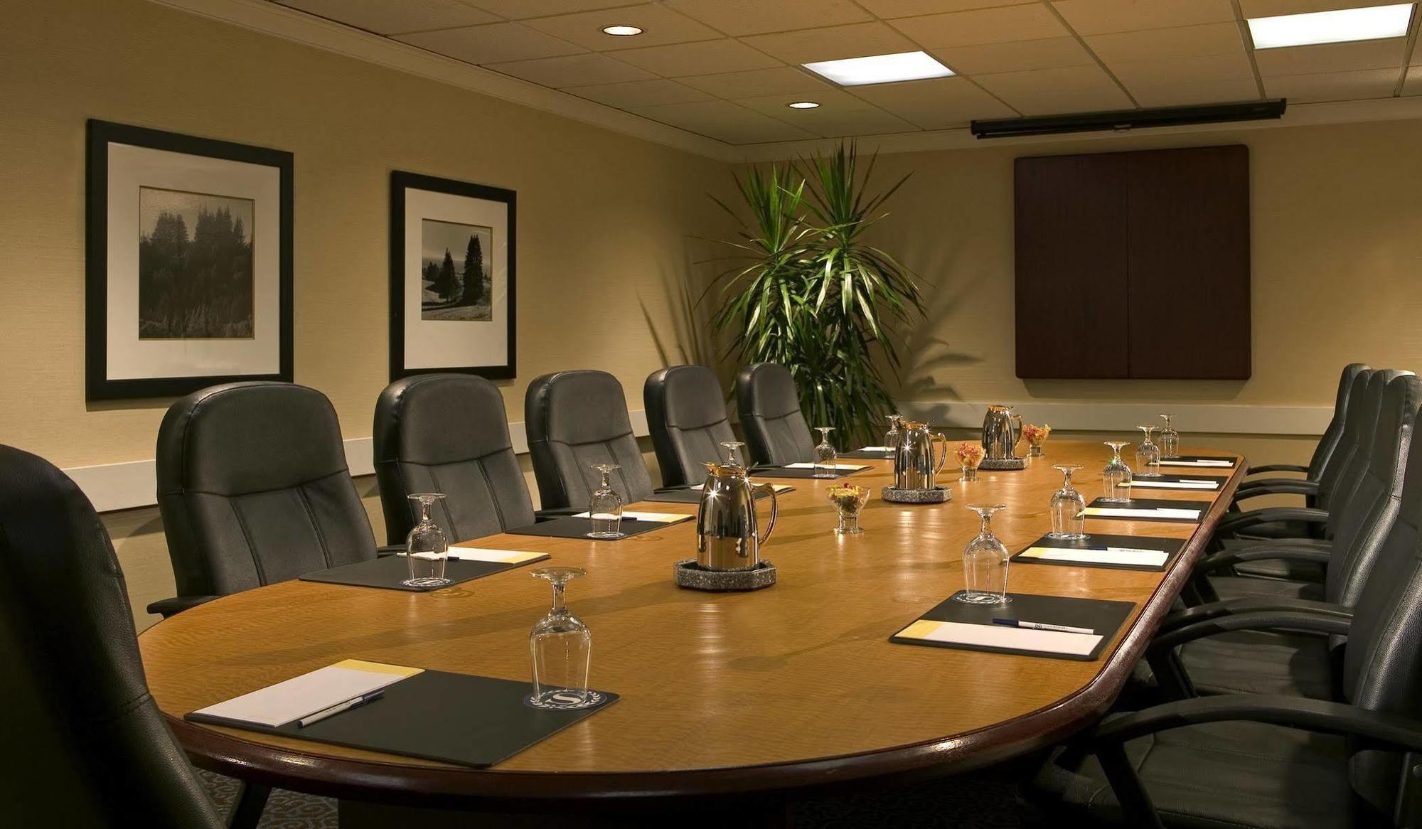 Sheraton Milwaukee Brookfield Zewnętrze zdjęcie