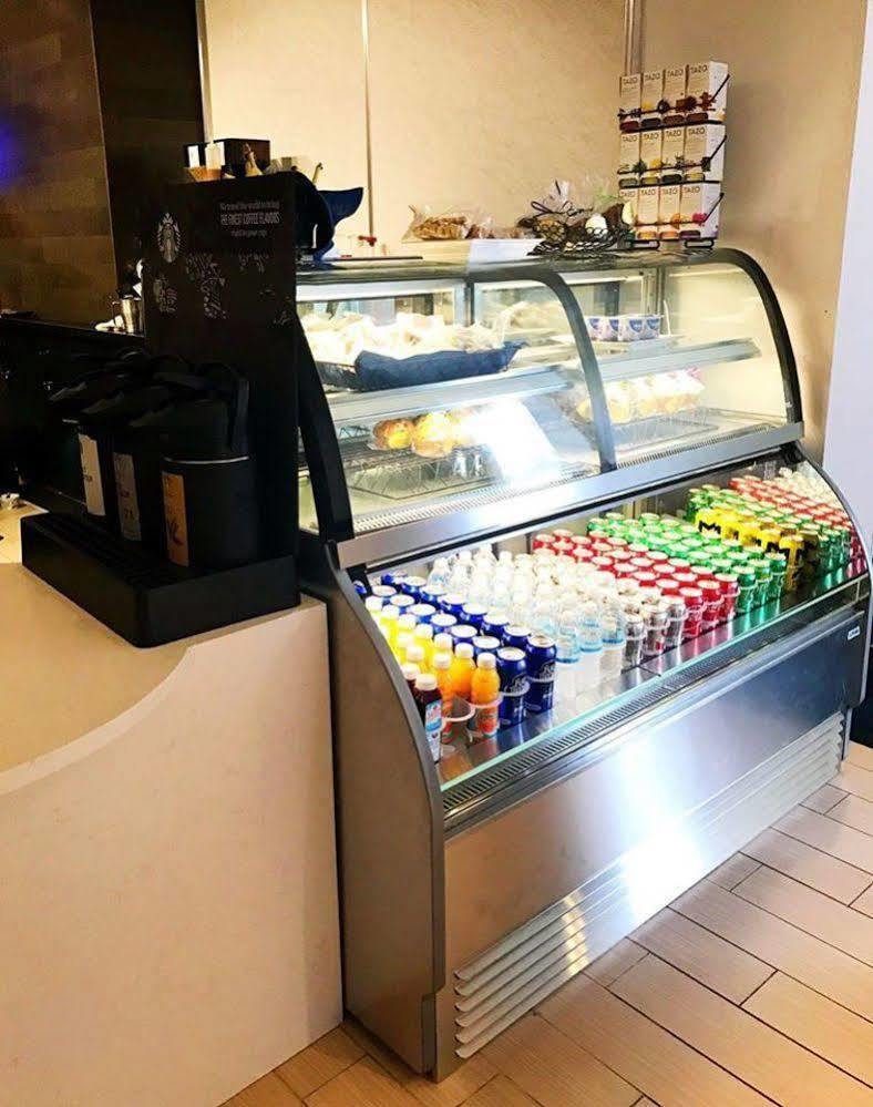 Sheraton Milwaukee Brookfield Zewnętrze zdjęcie