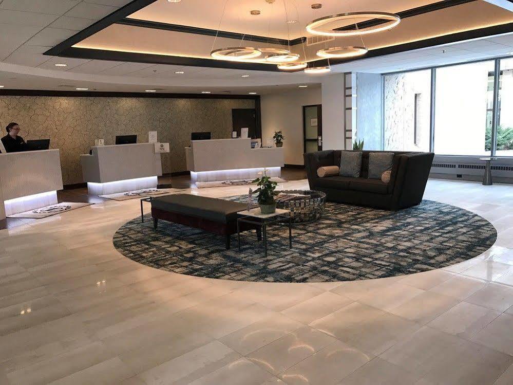 Sheraton Milwaukee Brookfield Zewnętrze zdjęcie